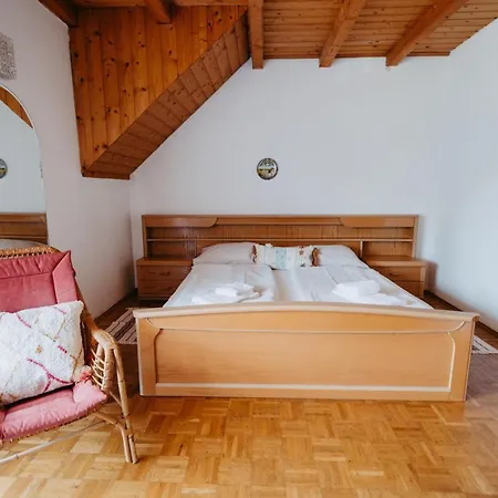 Holiday home Fernblick Velden am Woerthersee