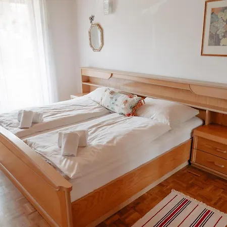 Fernblick 펜션 벨덴암워스에르시