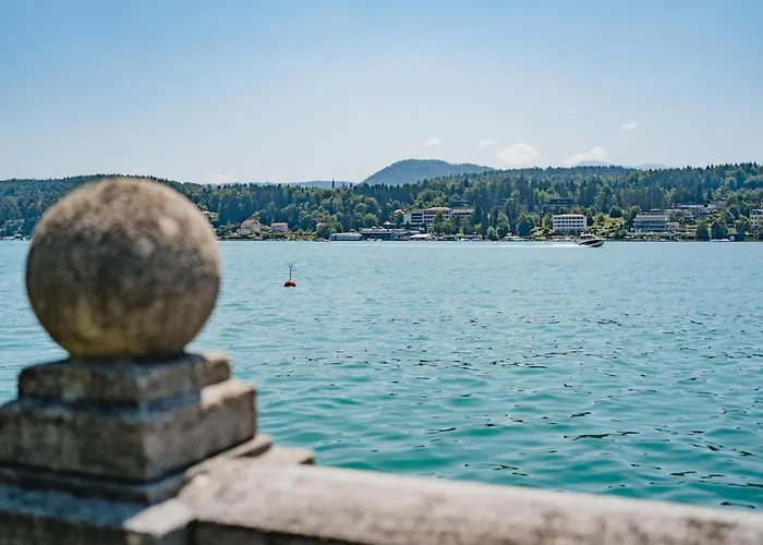 Dom wakacyjny Fernblick Velden am Wörthersee