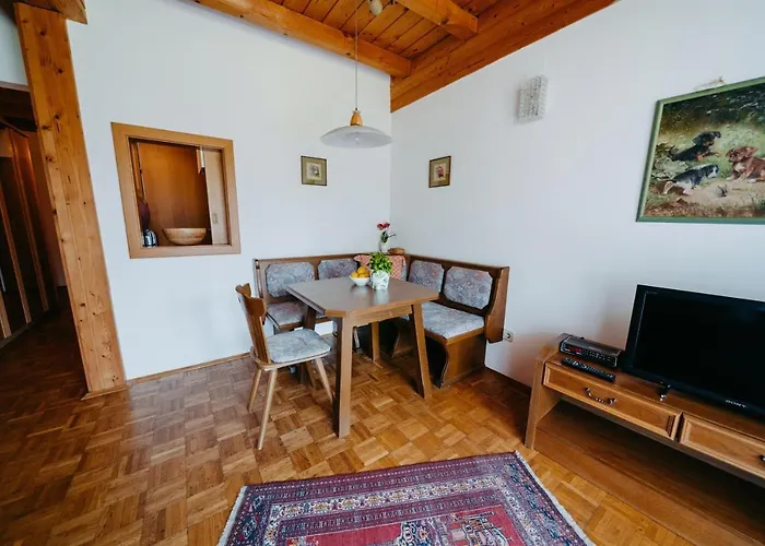 Fernblick Dom wakacyjny Velden am Wörthersee