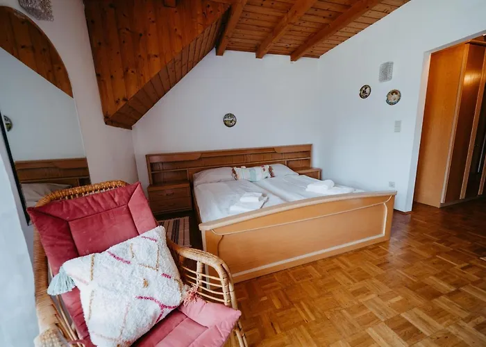 Fernblick * Velden am Wörthersee