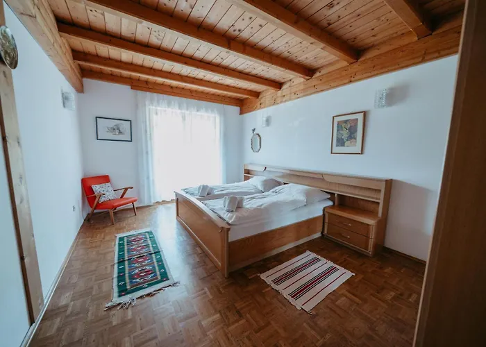 Dom wakacyjny Fernblick Velden am Wörthersee